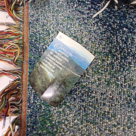 The Manual Woodworkers & Weavers VTG Chocolate Lab Tapestry Jacquard Blanket NWT - Picture 6 of 7